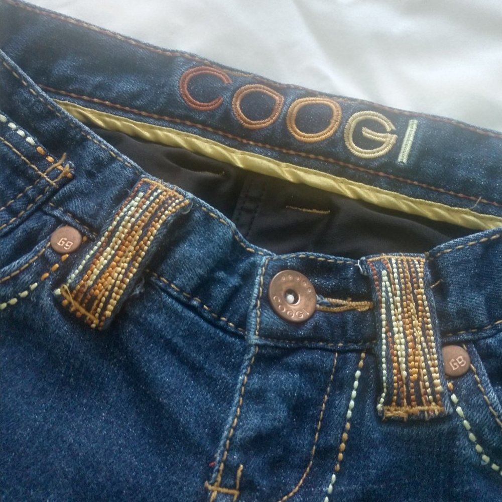 COOGI Embroidered Straight-Leg Jeans - Size 1/2 - Picture 8 of 10